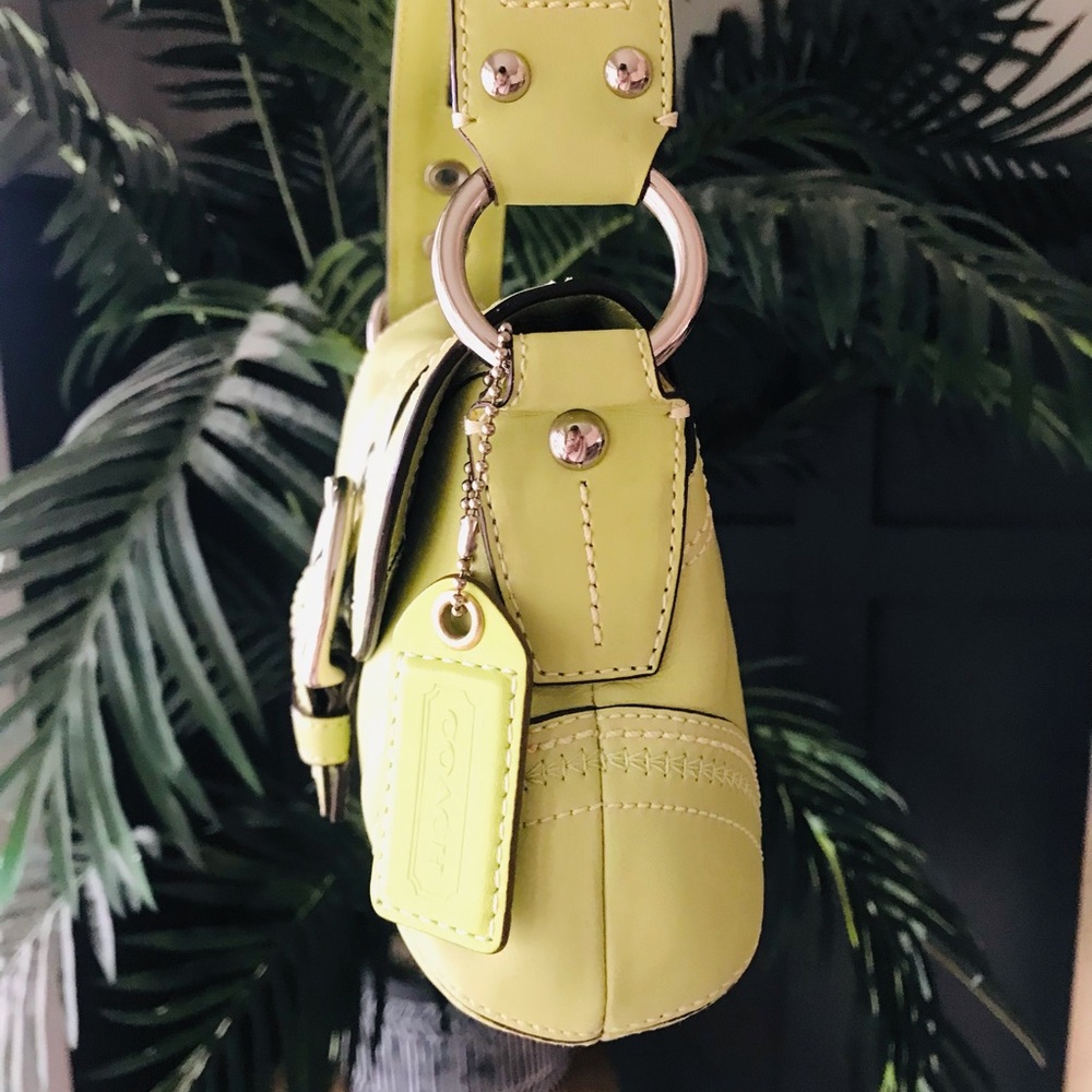 Coach Vintage Soho Buckle Flap Leather Shoulder Bag, 2006 Y2K, Lime Green, 10577 - Picture 3 of 16